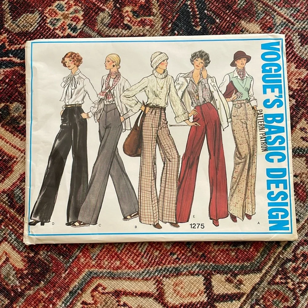 1970s Flare Pants Pattern by Vogue - Picture 1 of 4